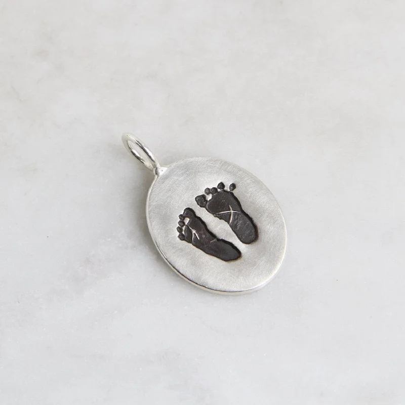 Small Silver Oval Charm - Baby Feet