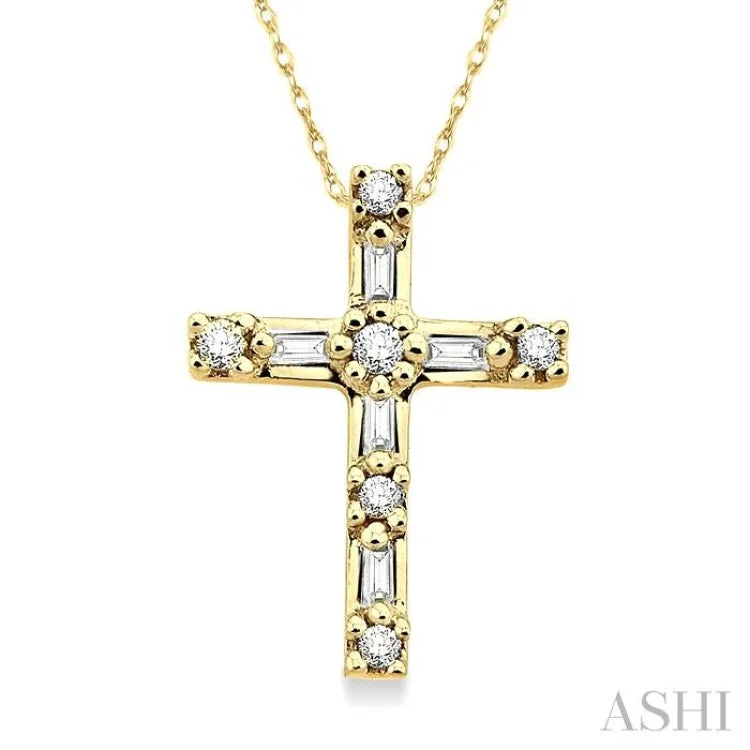 1/10 Ctw Diamond Cross Pendant in 10K Yellow Gold with Chain