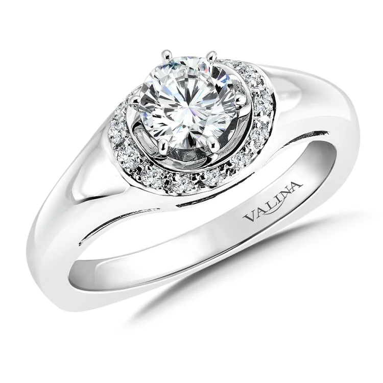 Diamond Halo Engagement Ring