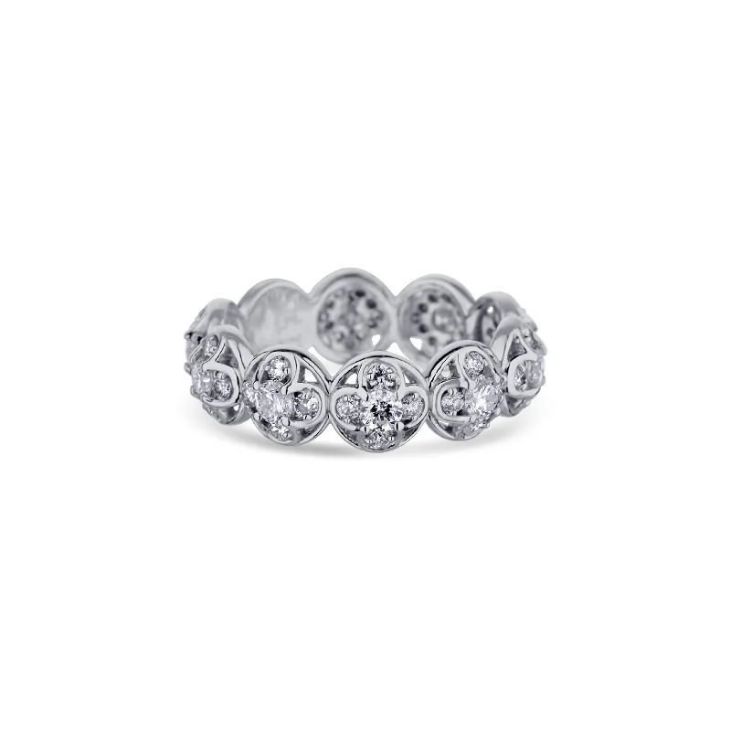 18K White Gold Round Diamond Cluster Eternity Band