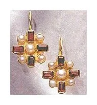 14k Garnet Chamber Earrings