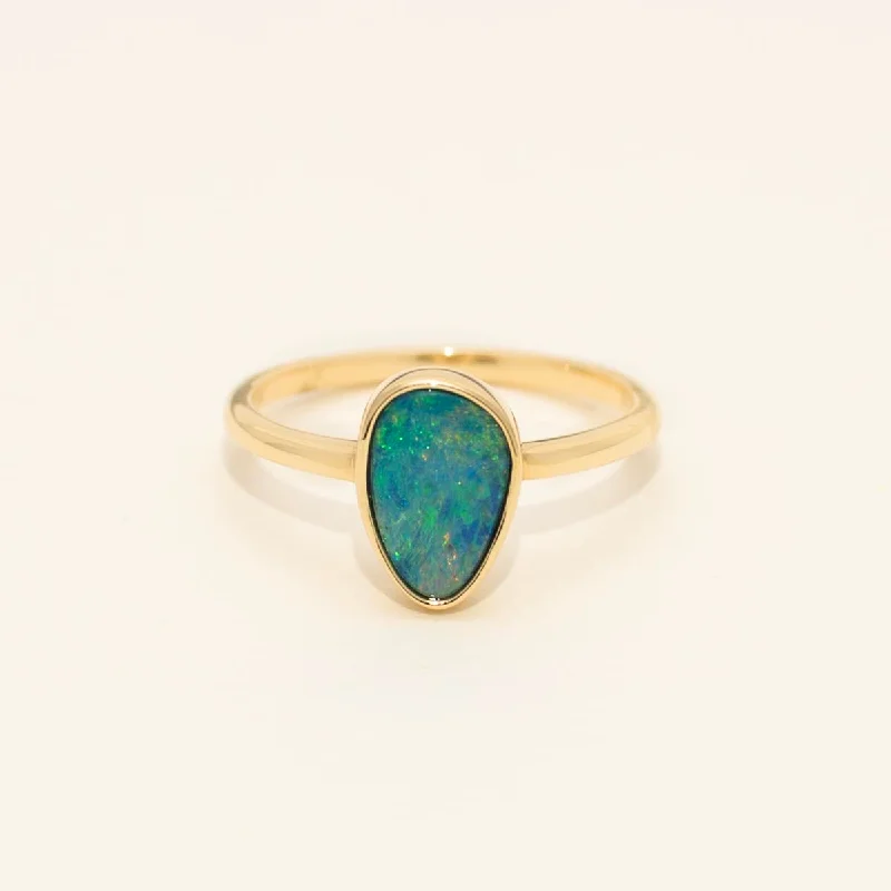 Parlé Australian Opal Doublet Ring in 14kt Yellow Gold