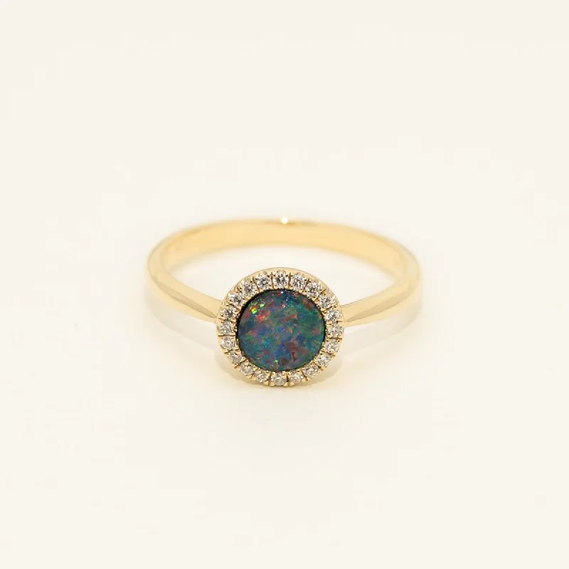 Parlé Australian Opal Ring in 14kt Yellow Gold with Diamonds (1/10ct tw)