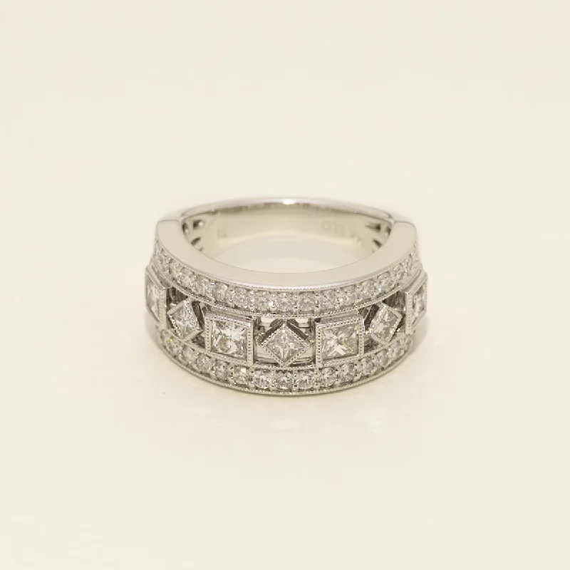 Diamond Fashion Ring in 14kt White Gold (1 3/8ct tw)