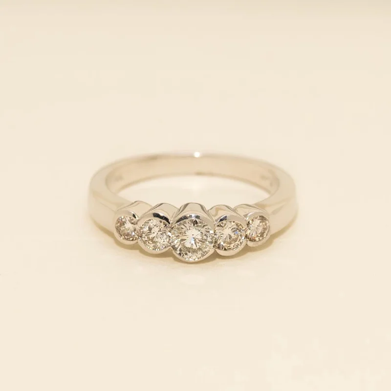 Diamond Half Bezel Fashion Ring in 14kt White Gold (3/4ct tw)