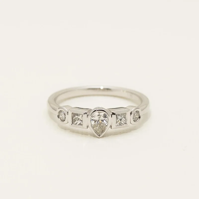 Diamond Multi Stone Ring in 14kt White Gold (1/2ct tw)