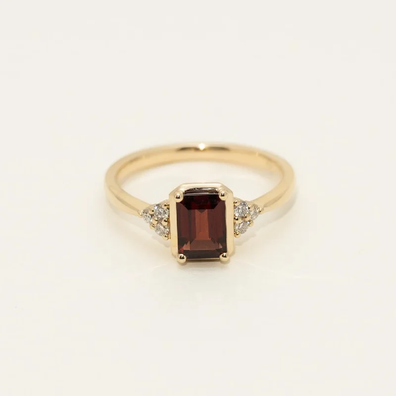 Emerald Cut Garnet Ring in 14kt Yellow Gold with Diamonds (1/10ct tw)