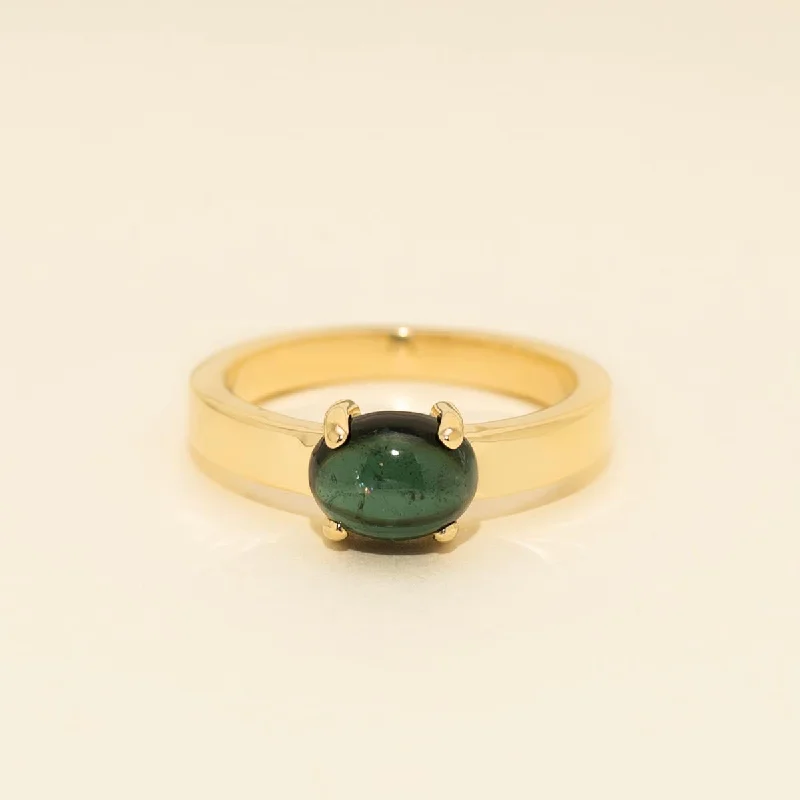 Oval Cabachon Maine Green Tourmaline Ring in 14kt Yellow Gold