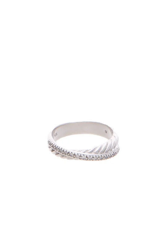 Diamond Crossover Band Ring - Size 7