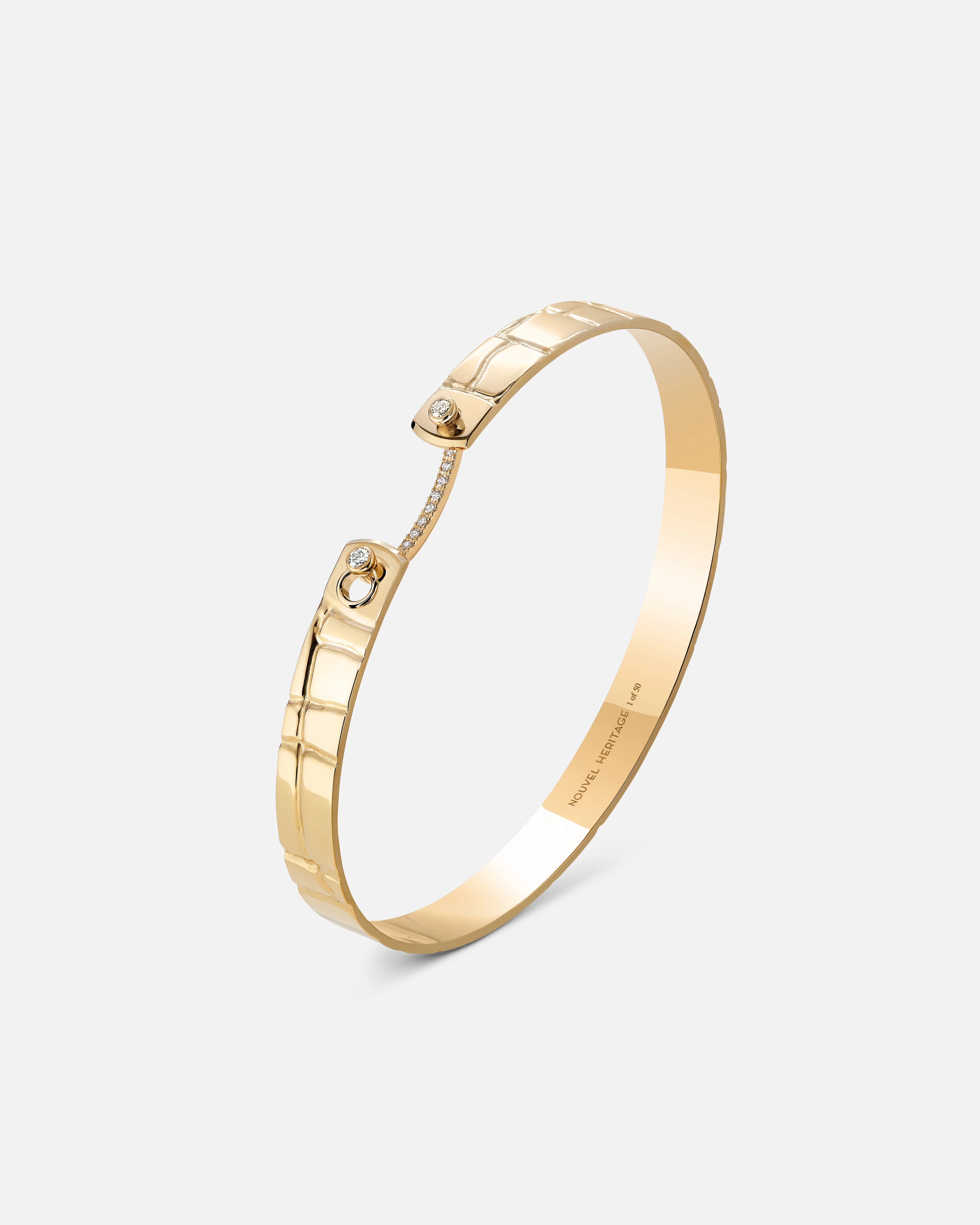 Later Alligator GM Mood Bangle in Yellow Gold